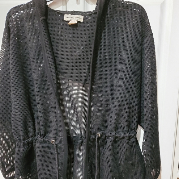 Coverups - Picture 1 of 6